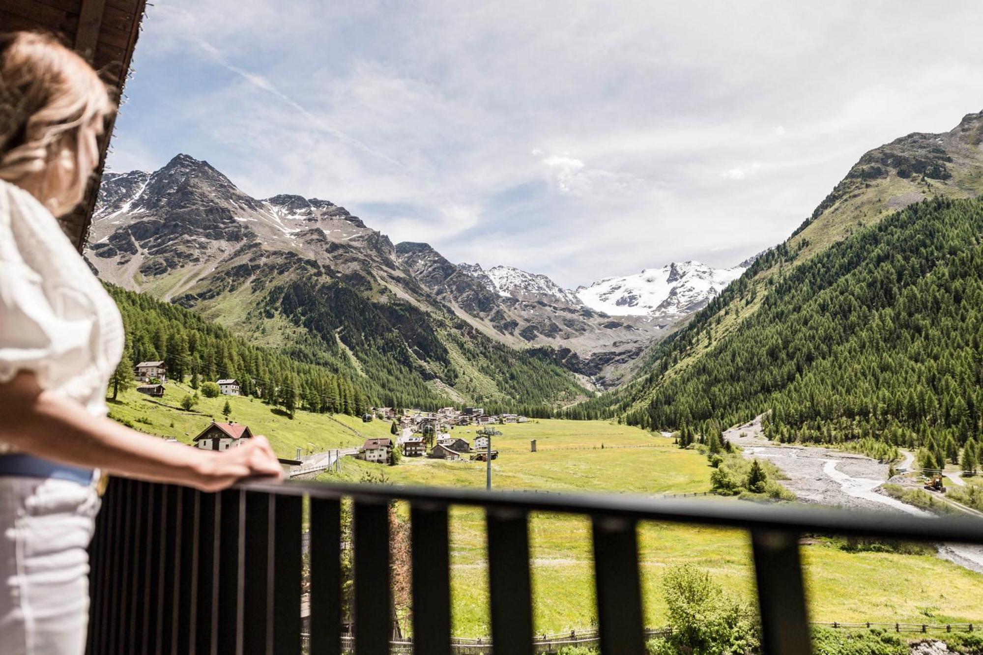 Paradies Pure Mountain Resort Solda Exterior photo